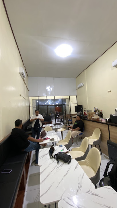 BICOFF CAFE & EATERY