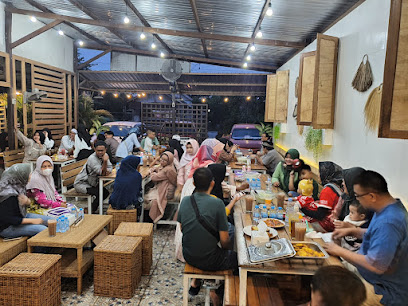 Kedai Pojok Sampit