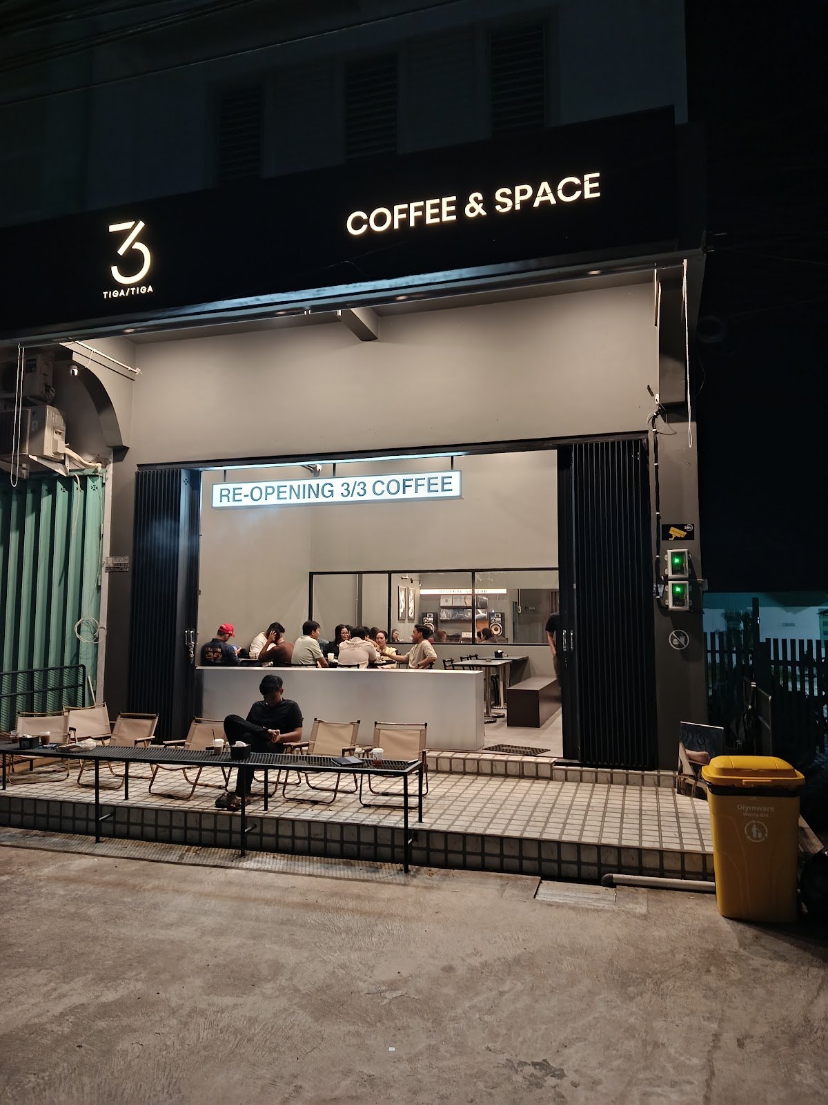 3/3 Coffee