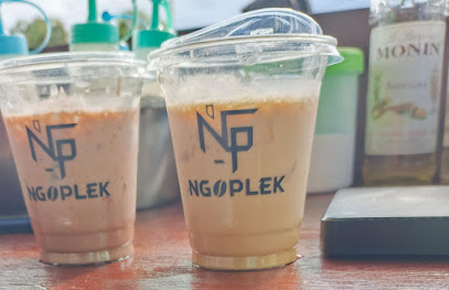 kedai Ngoplek (Ngopi Pak Lek)
